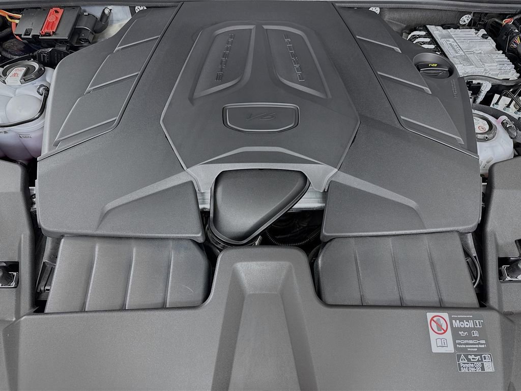 Certified 2026 Porsche Cayenne S image 34