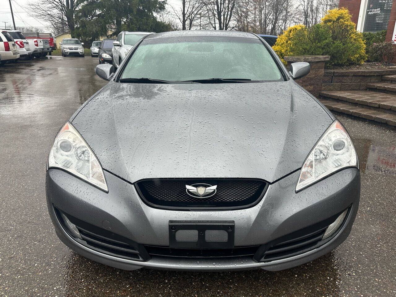 Used 2010 Hyundai Genesis 2.0T RWD image 11