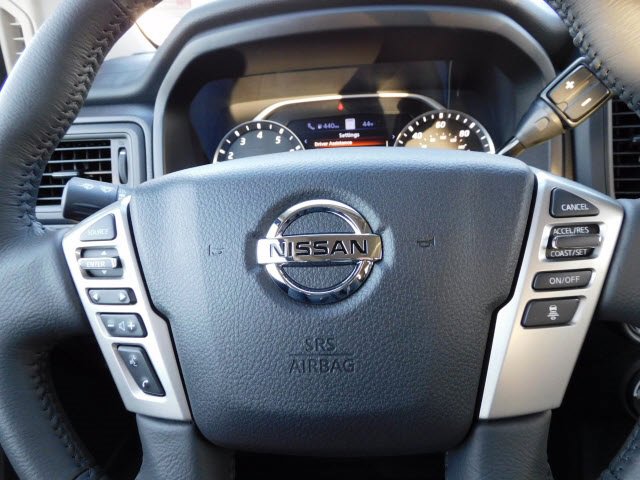 Certified 2022 Nissan Titan SV w/ SV Convenience Package image 15