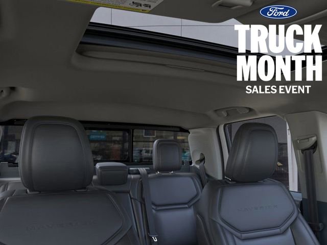 New 2025 Ford Maverick Lariat w/ Black Appearance Package image 12