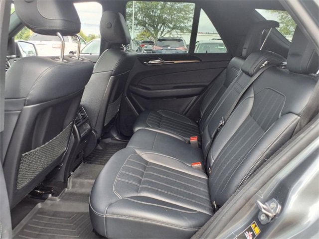 Used 2019 Mercedes-Benz GLE 400 4MATIC image 11