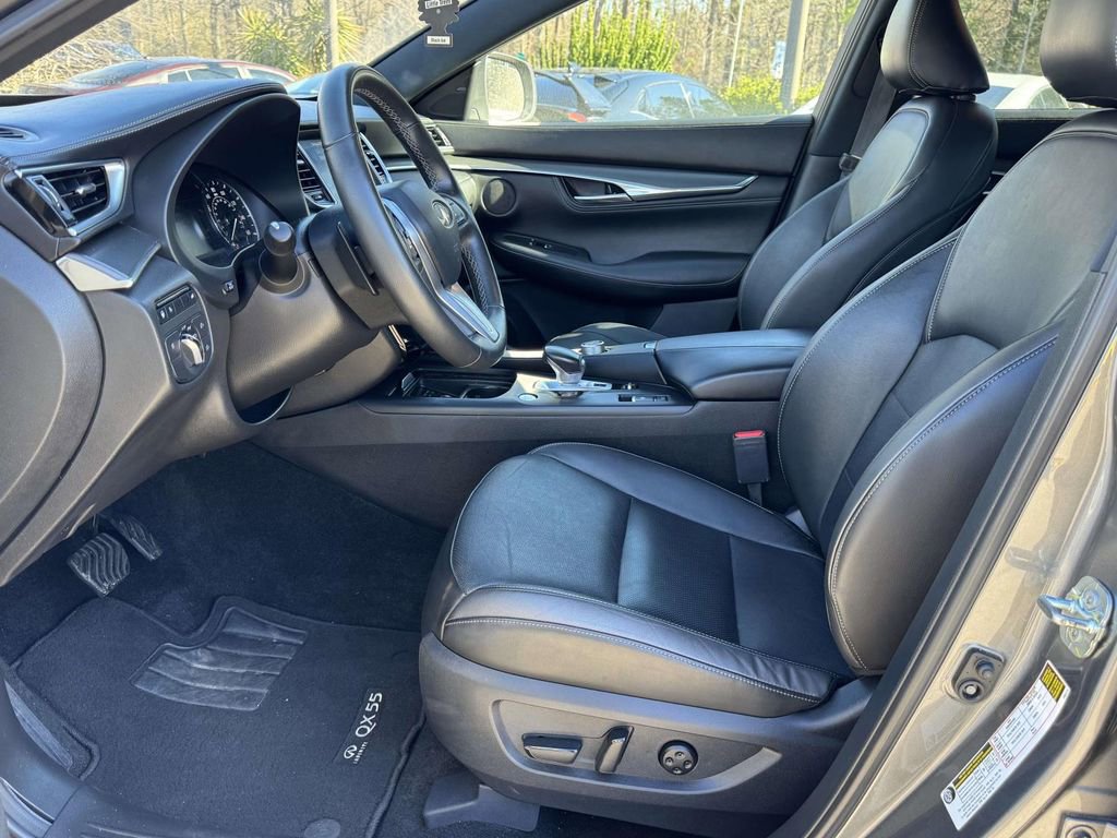 Used 2023 INFINITI QX55 Luxe w/ Cargo Package image 19