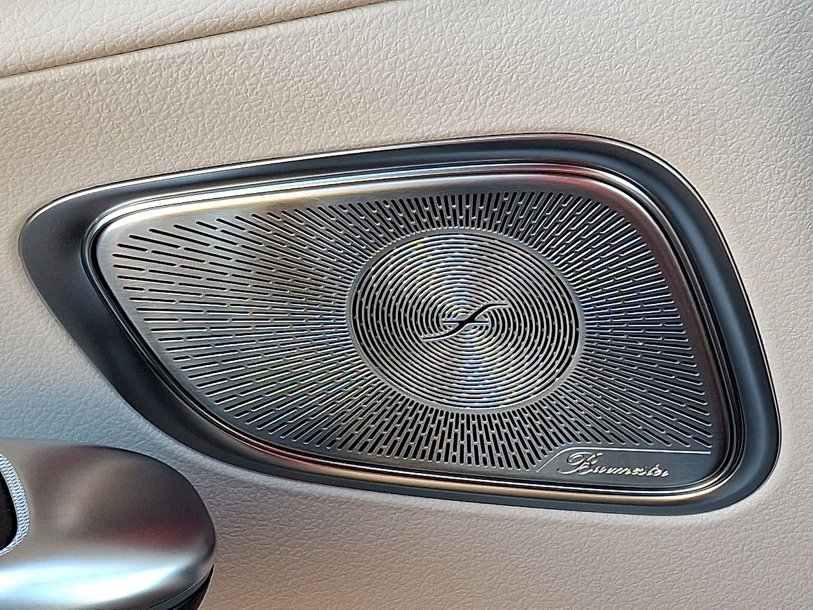 Certified 2026 Mercedes-Benz GLC 300 4MATIC image 25