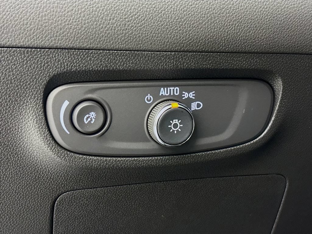 New 2026 Buick Encore GX Sport Touring w/ Advanced Technology Package AWD/4WD image 10