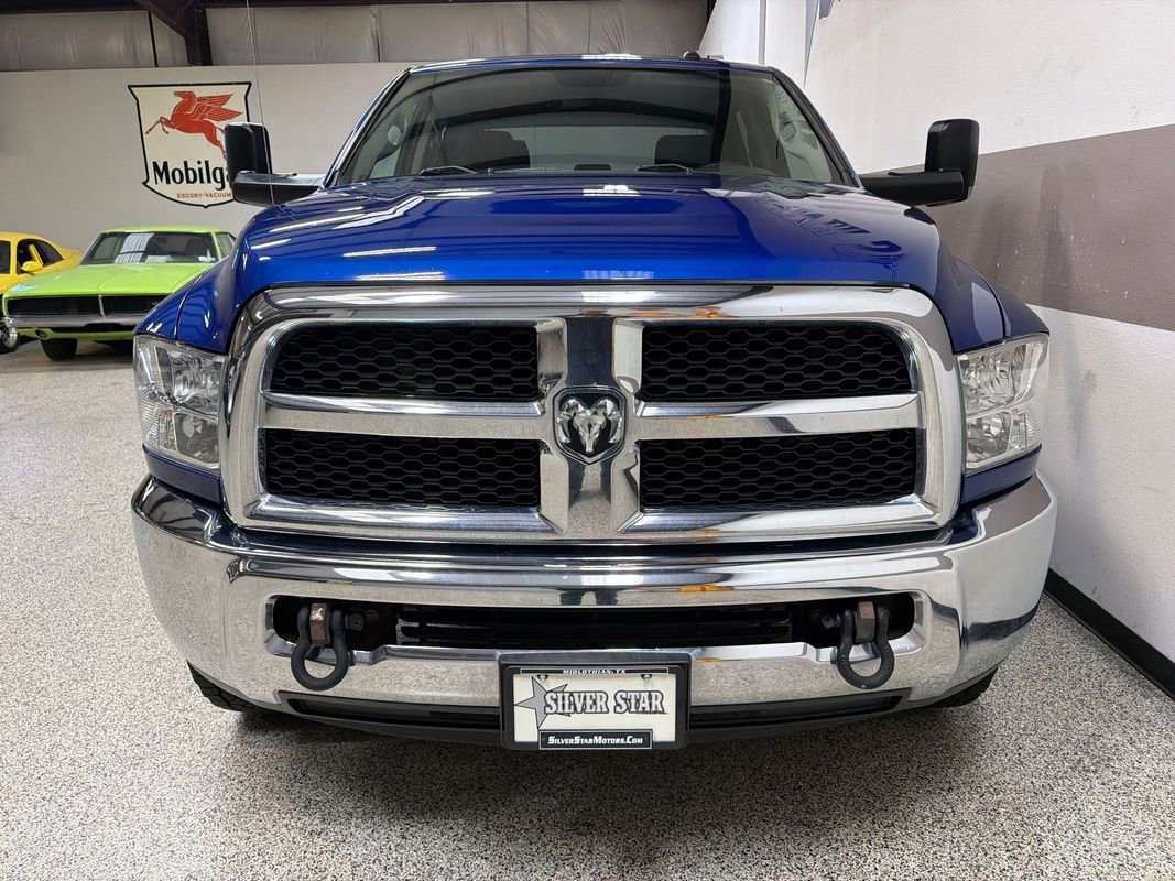 Used 2018 RAM 2500 Tradesman w/ Chrome Appearance Group AWD/4WD image 27