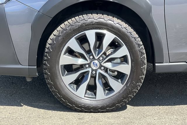 Used 2023 Subaru Outback Touring AWD/4WD image 32