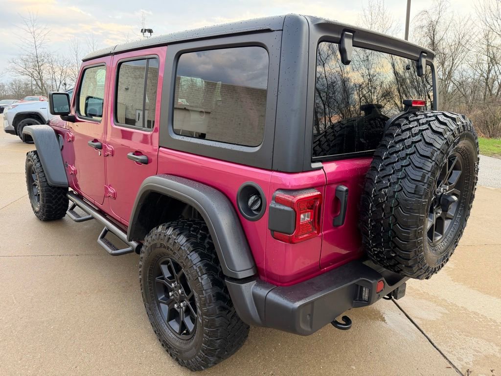 Used 2024 Jeep Wrangler Willys image 3