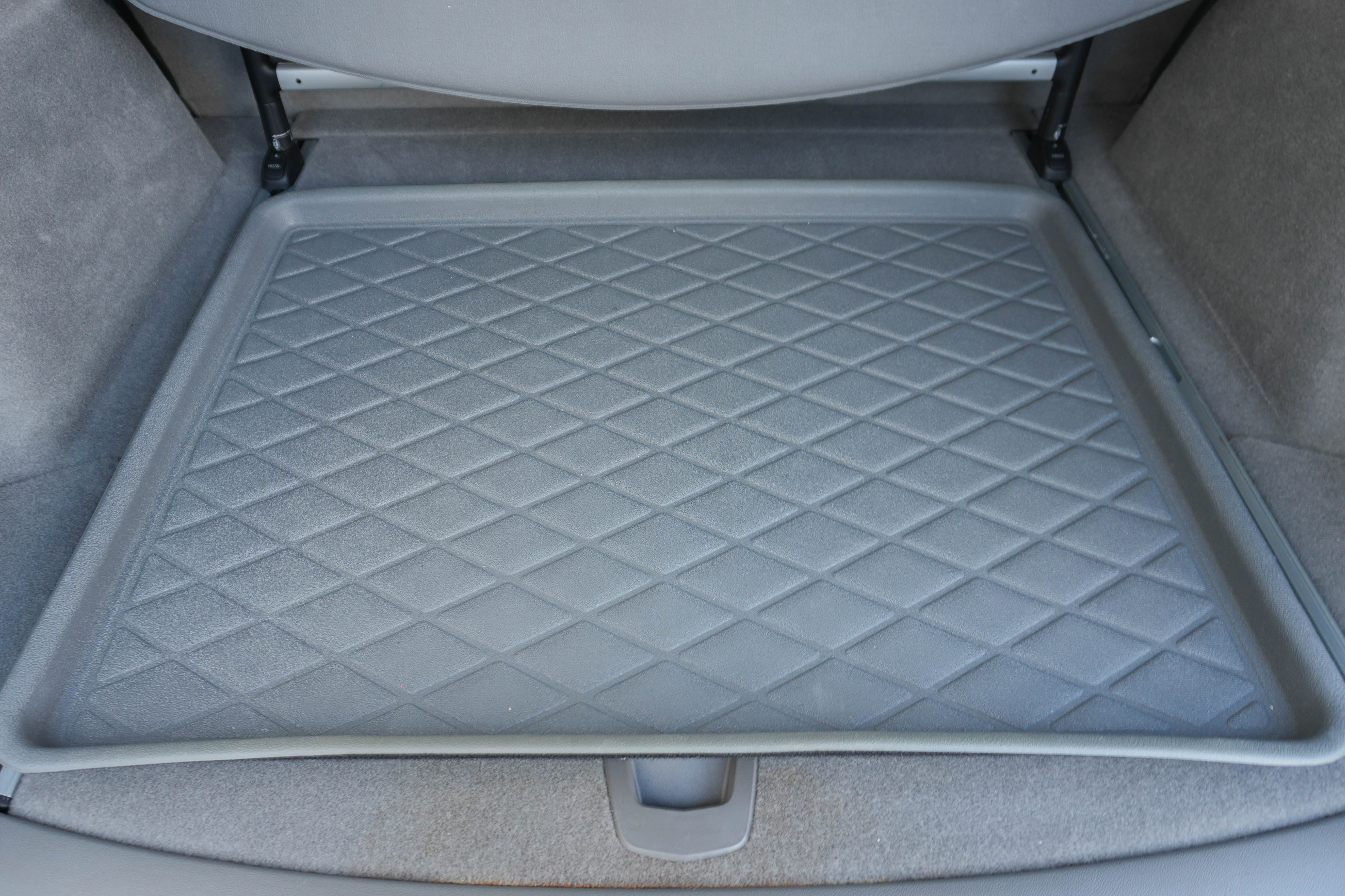 Used 2017 Cadillac XT5 Luxury w/ Driver Awareness Package image 28