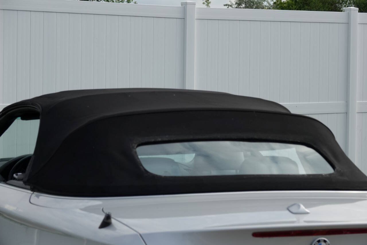 Used 2009 BMW 128i Convertible RWD image 55