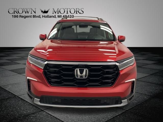 Certified 2023 Honda Pilot Elite image 2