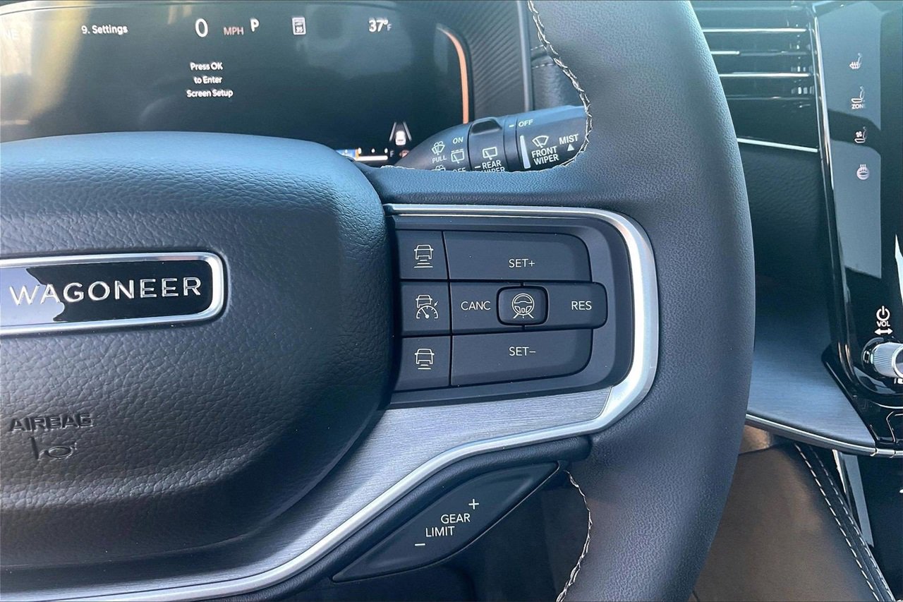 New 2026 Jeep Grand Wagoneer L Limited w/ Premium Group II image 32