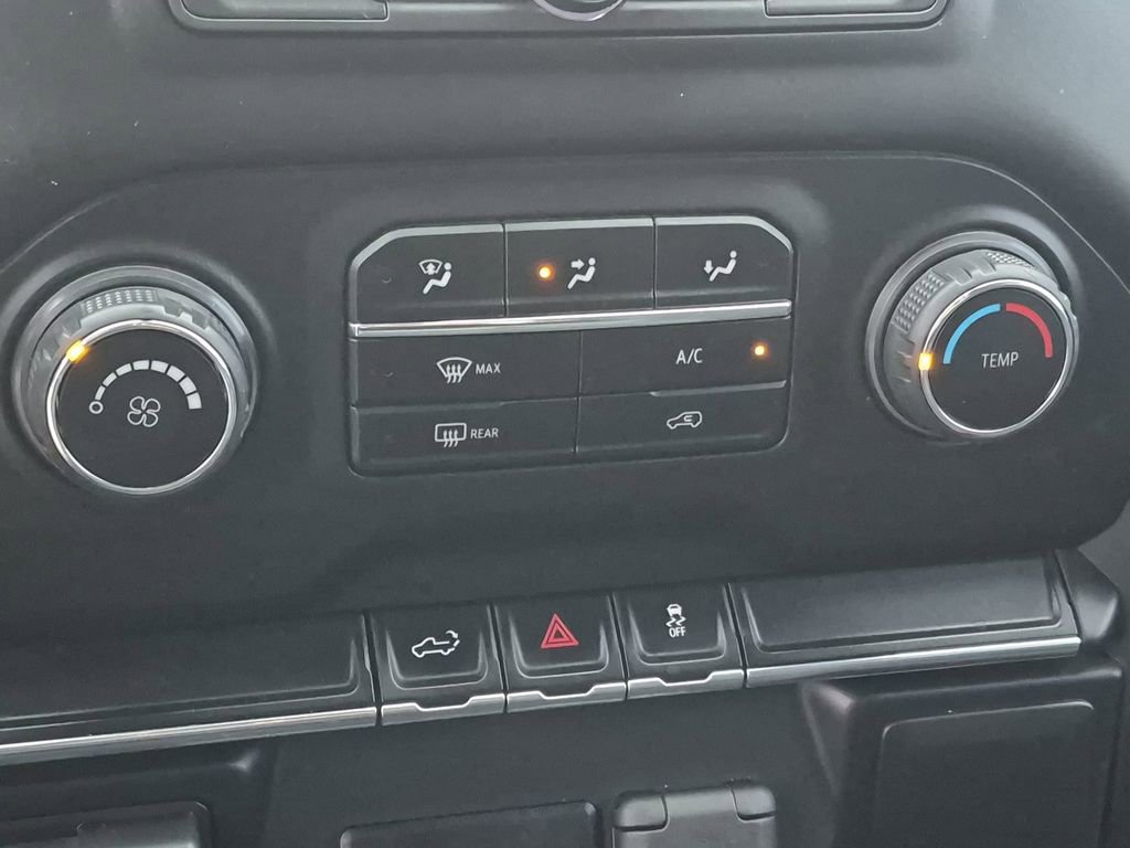 Used 2021 Chevrolet Silverado 2500 W/T w/ WT Convenience Package AWD/4WD image 18