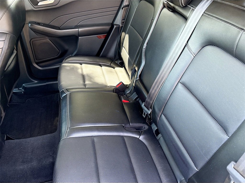 Used 2022 Ford Escape SEL image 23