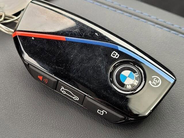 Certified 2025 BMW M235i xDrive w/ M Performance Package image 30