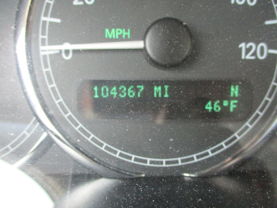 Used 2005 Buick LaCrosse CXL FWD image 30