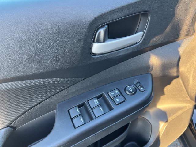 Used 2016 Honda CR-V SE image 30