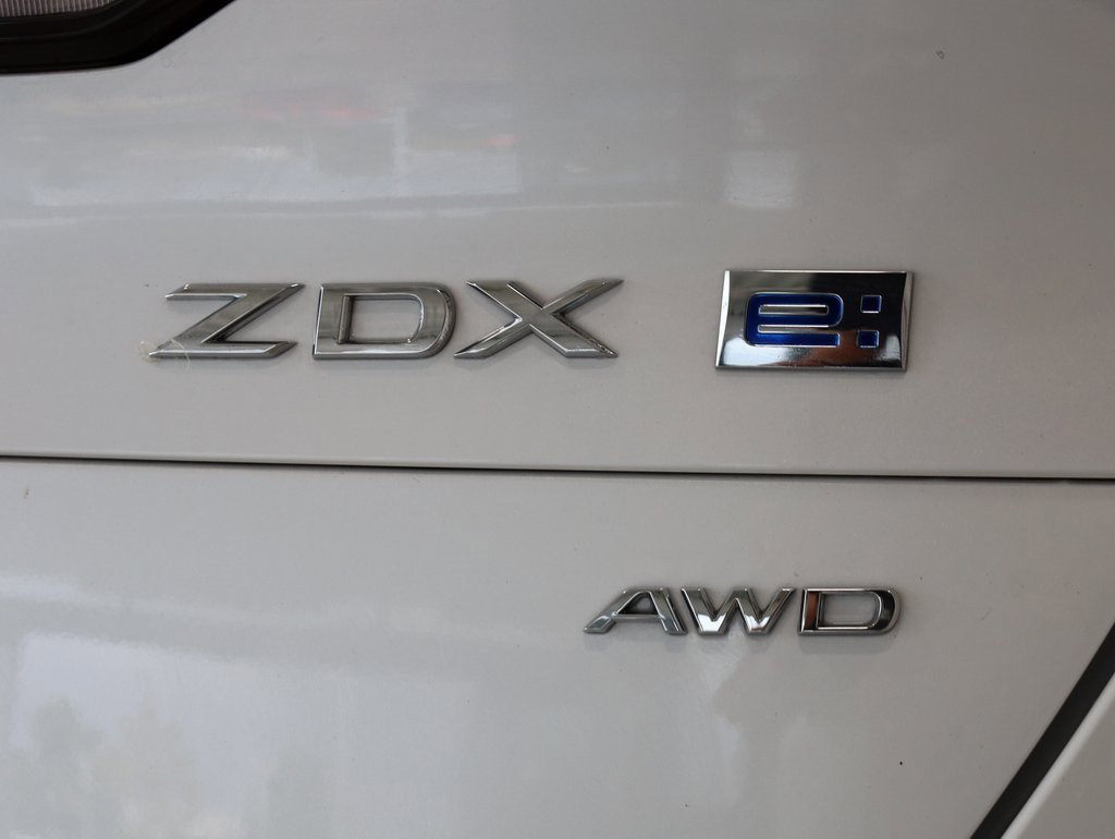 Used 2024 Acura ZDX A-Spec image 40