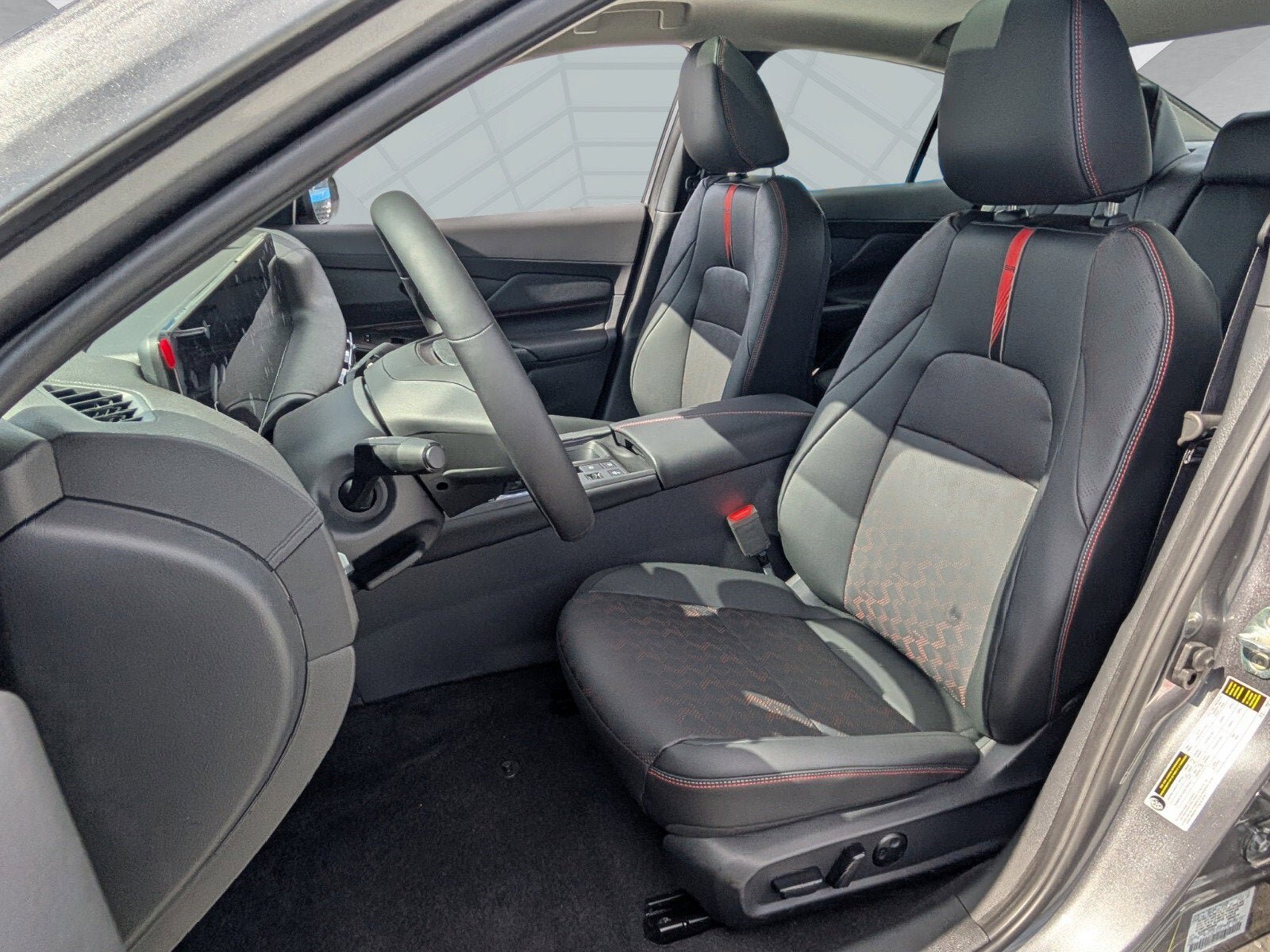 New 2026 Nissan Sentra SR w/ SR Premium Package FWD image 4