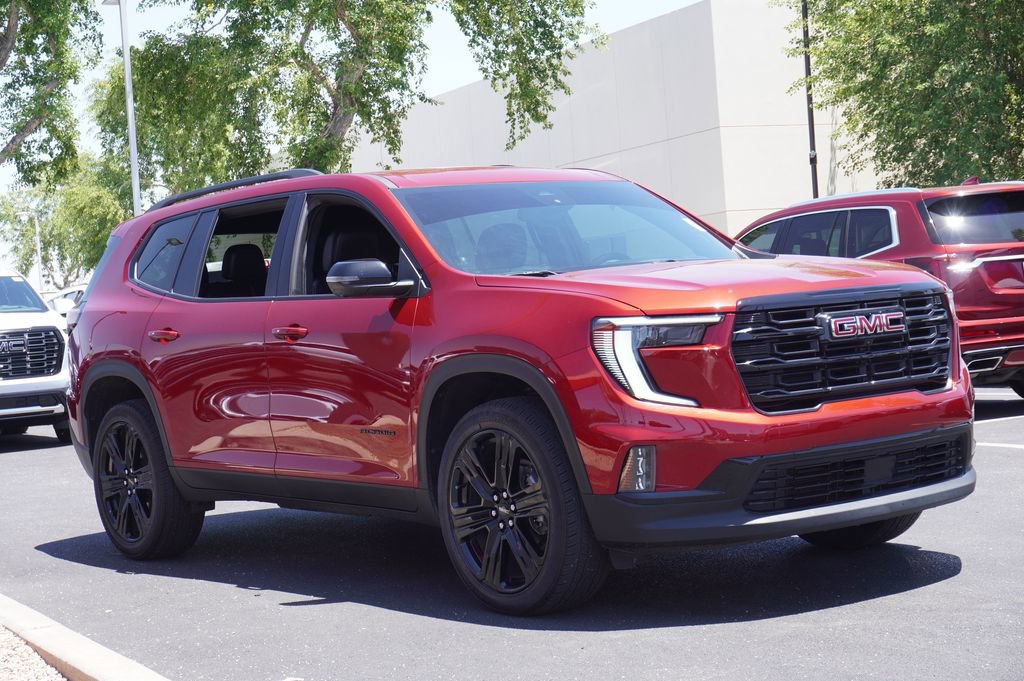 Used 2024 GMC Acadia Elevation w/ Black Edition FWD image 4