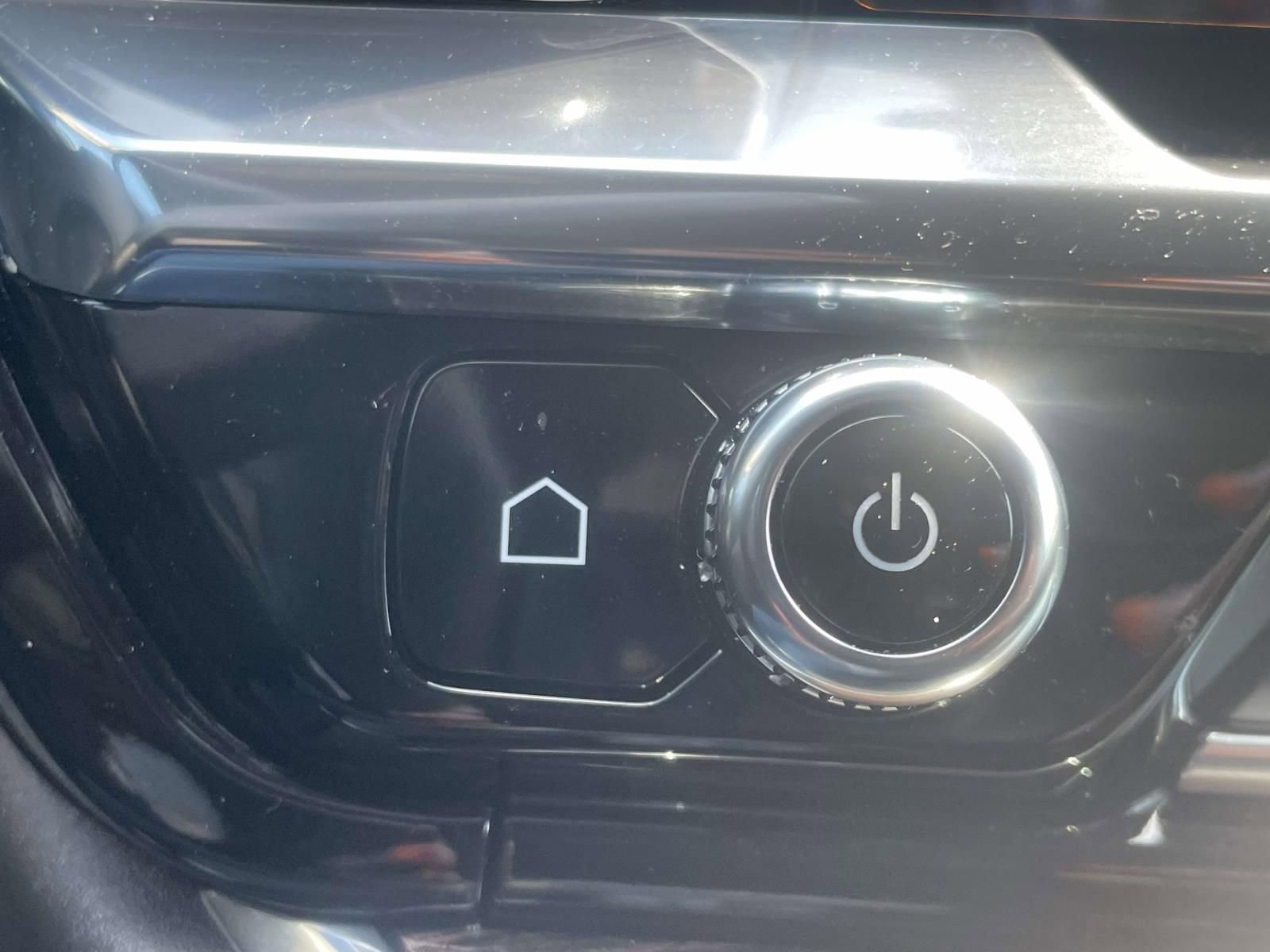 Used 2024 GMC Sierra 1500 Elevation image 25