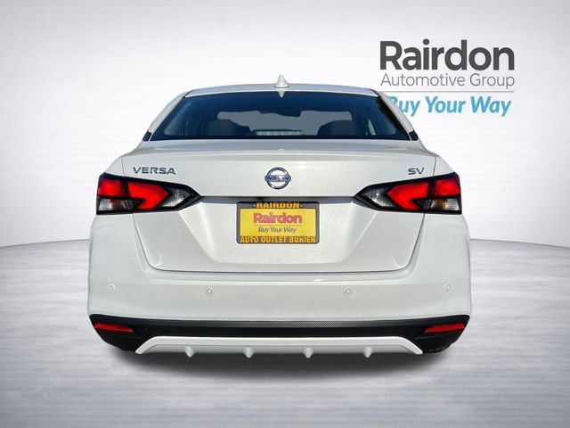 Used 2021 Nissan Versa SV FWD image 8