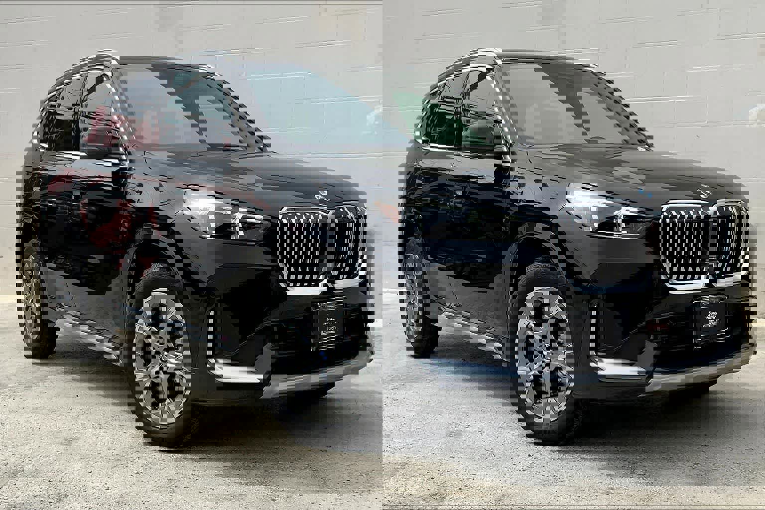 Used 2025 BMW X1 xDrive28i w/ Convenience Package AWD/4WD image 23