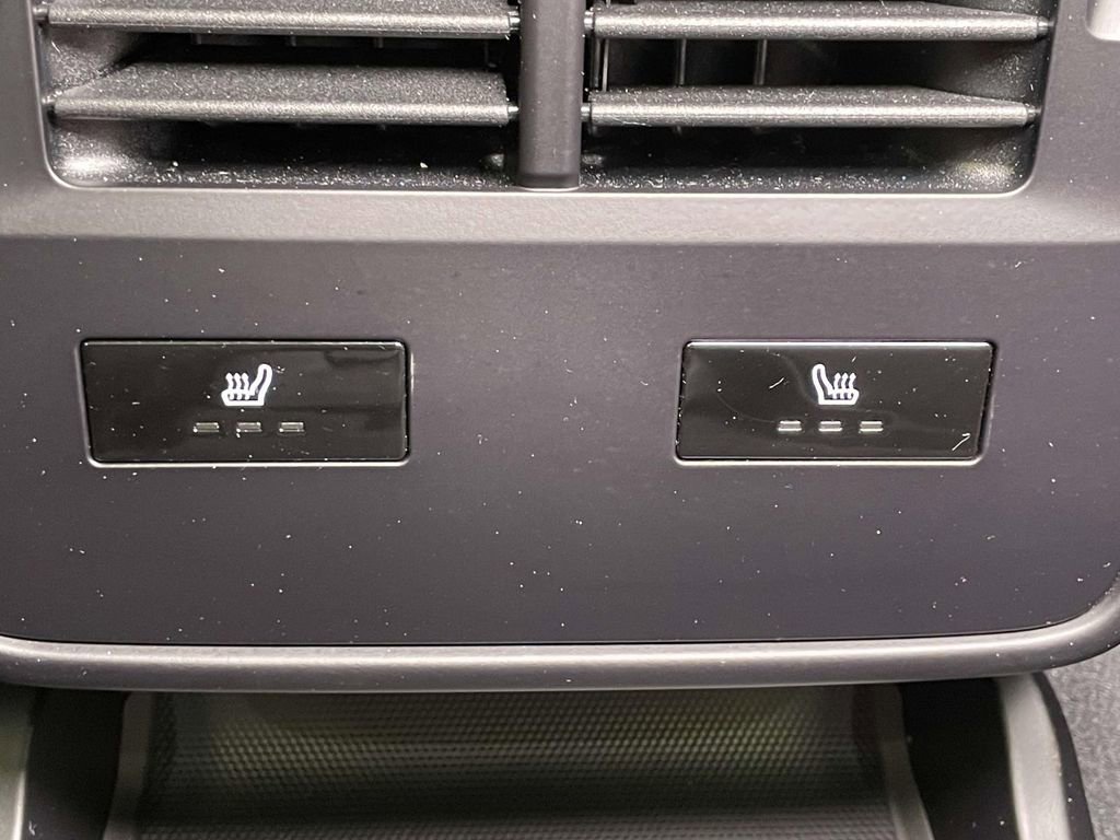 Used 2021 Porsche Taycan 4S image 25