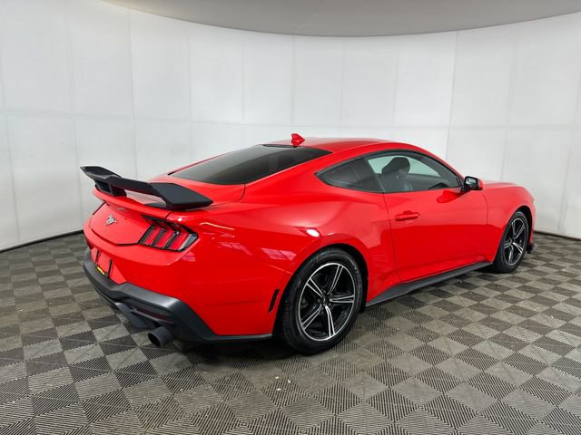 Used 2024 Ford Mustang Premium image 3