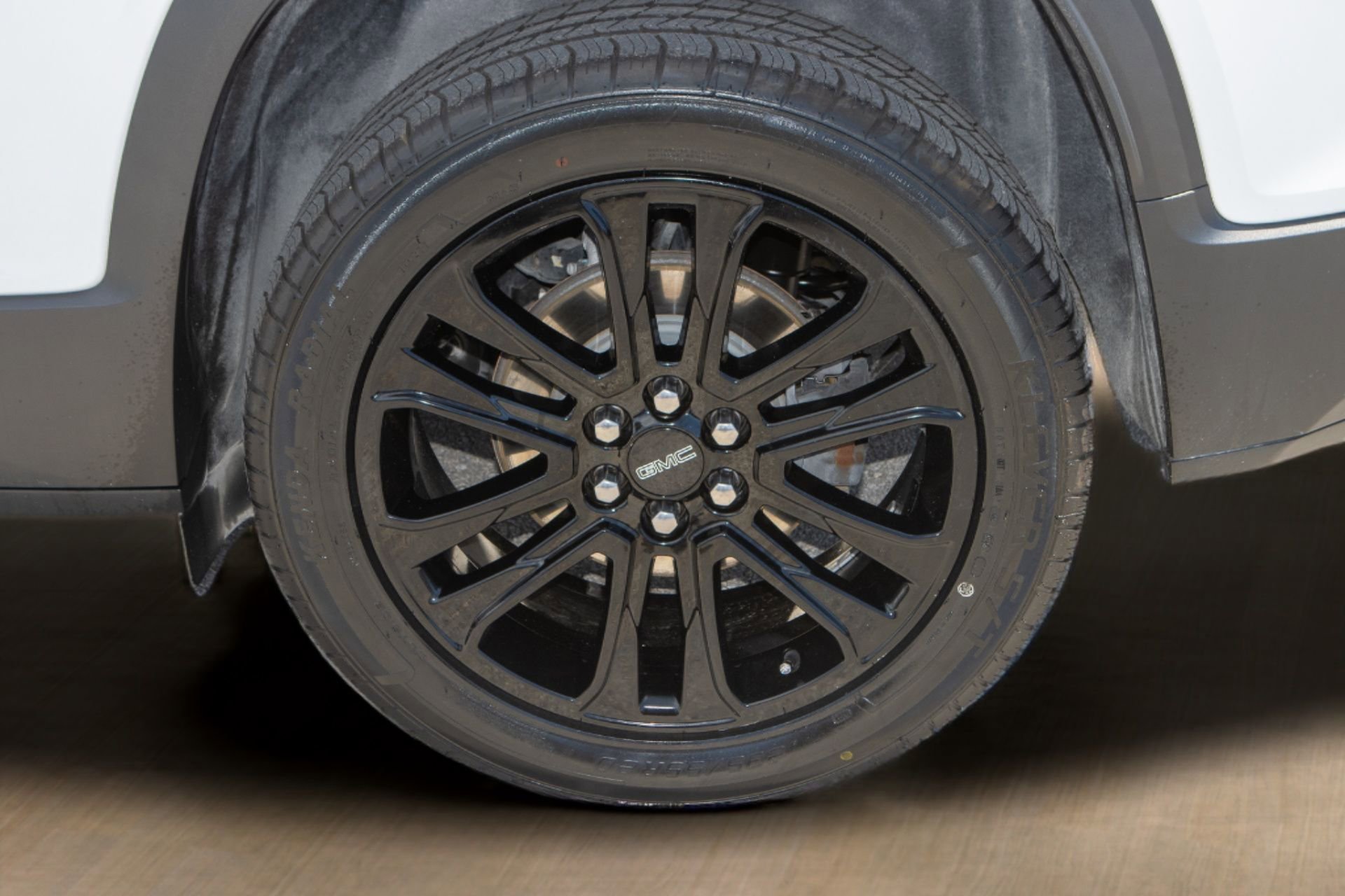 Used 2022 GMC Acadia SLE w/ Driver Convenience Package image 39