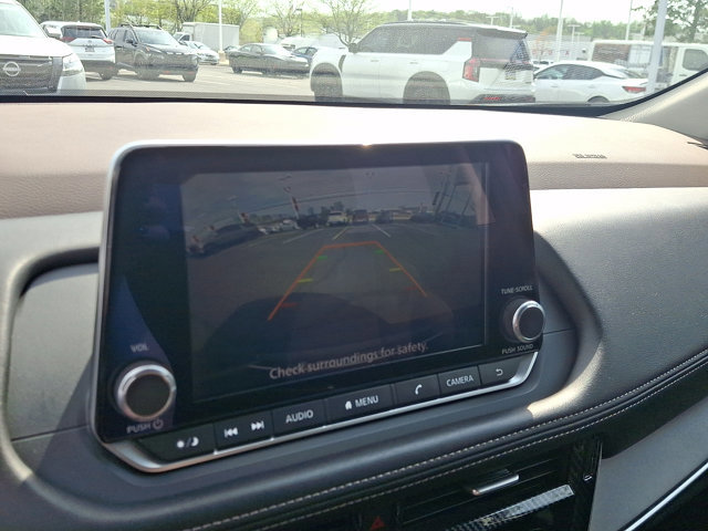 Certified 2023 Nissan Rogue S image 17