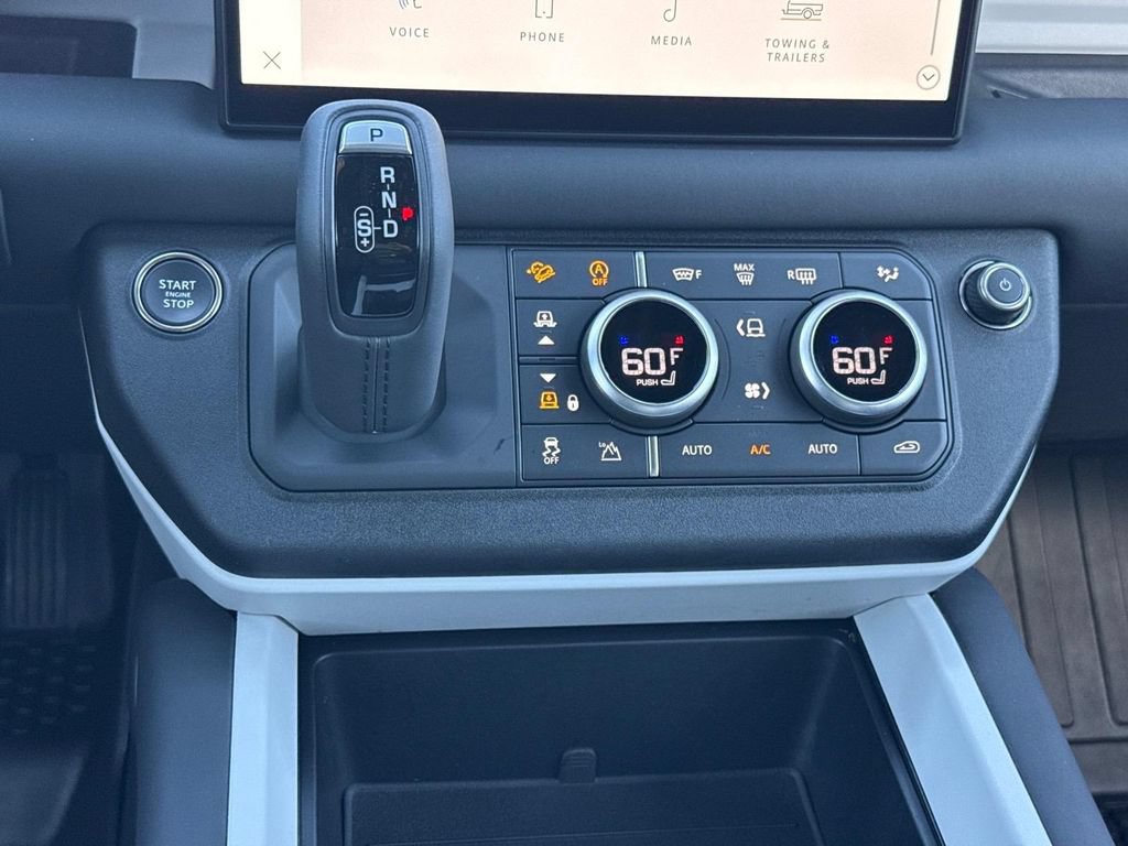 Certified 2025 Land Rover Defender 110 S AWD/4WD image 13