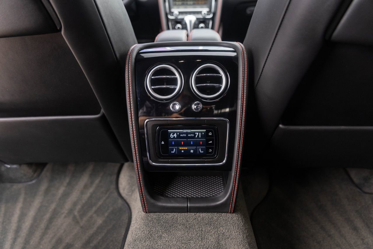 Used 2018 Bentley Flying Spur S V8 AWD/4WD image 47