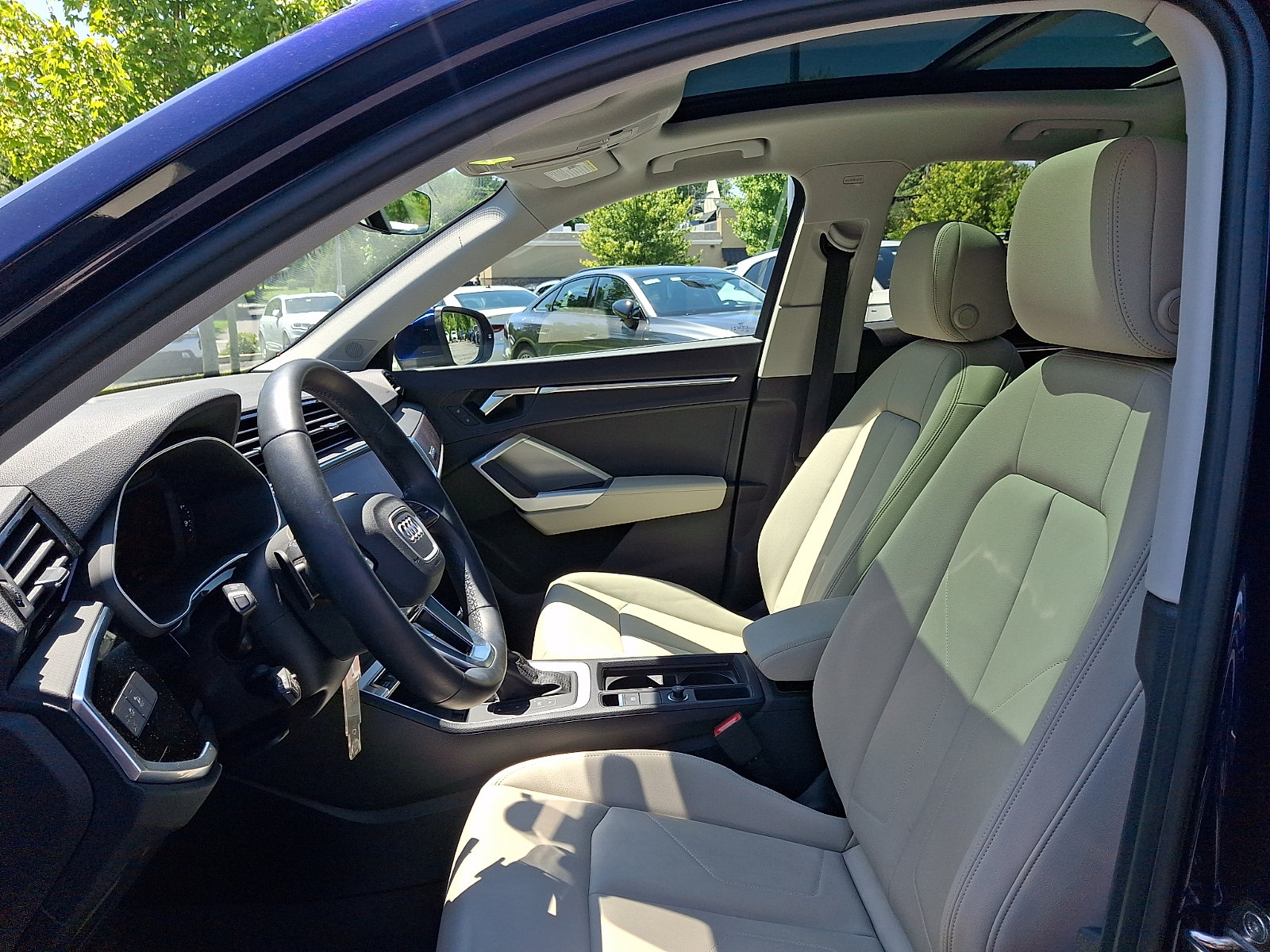 Certified 2022 Audi Q3 2.0T Premium Plus AWD/4WD image 13
