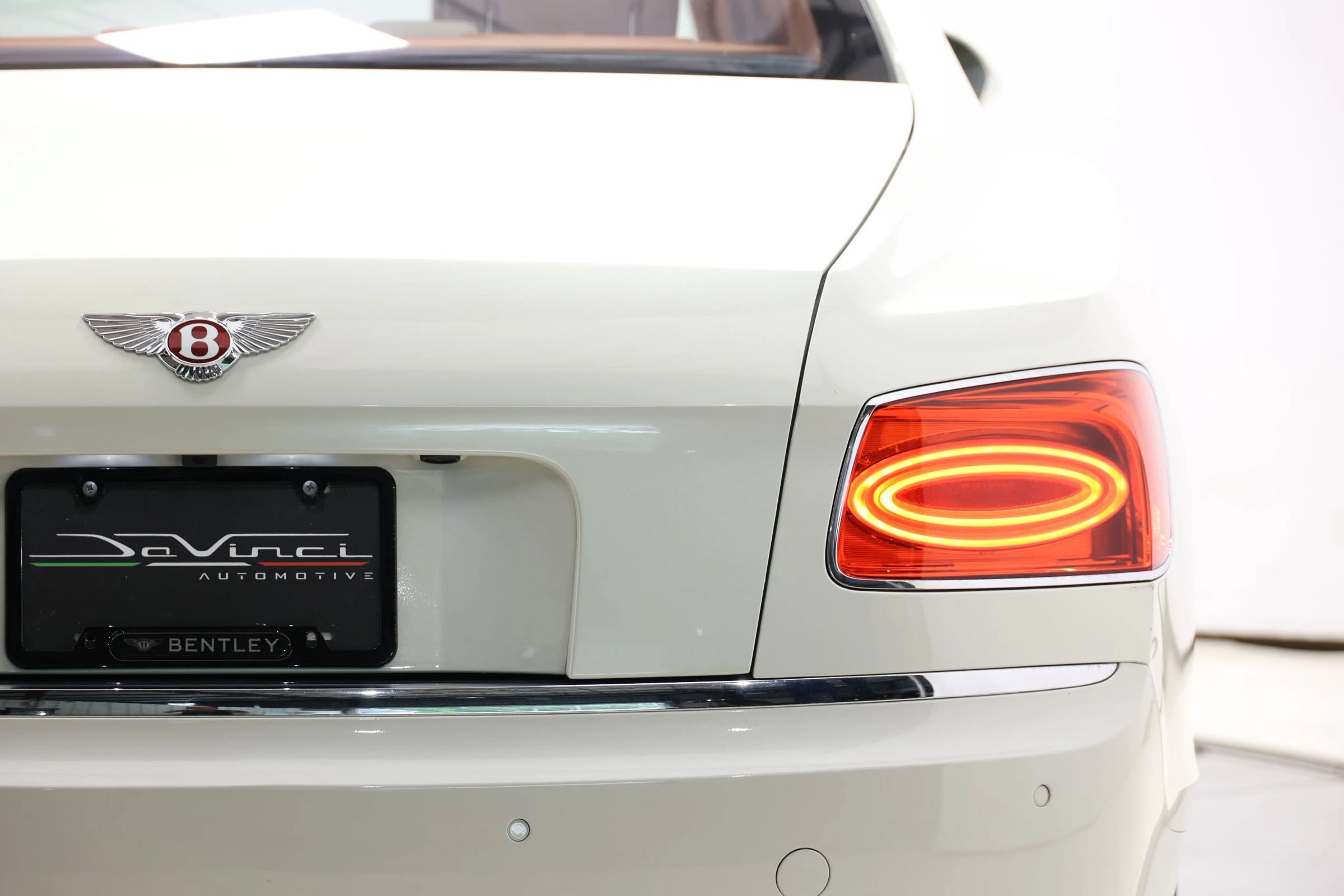Used 2018 Bentley Flying Spur V8 AWD/4WD image 70