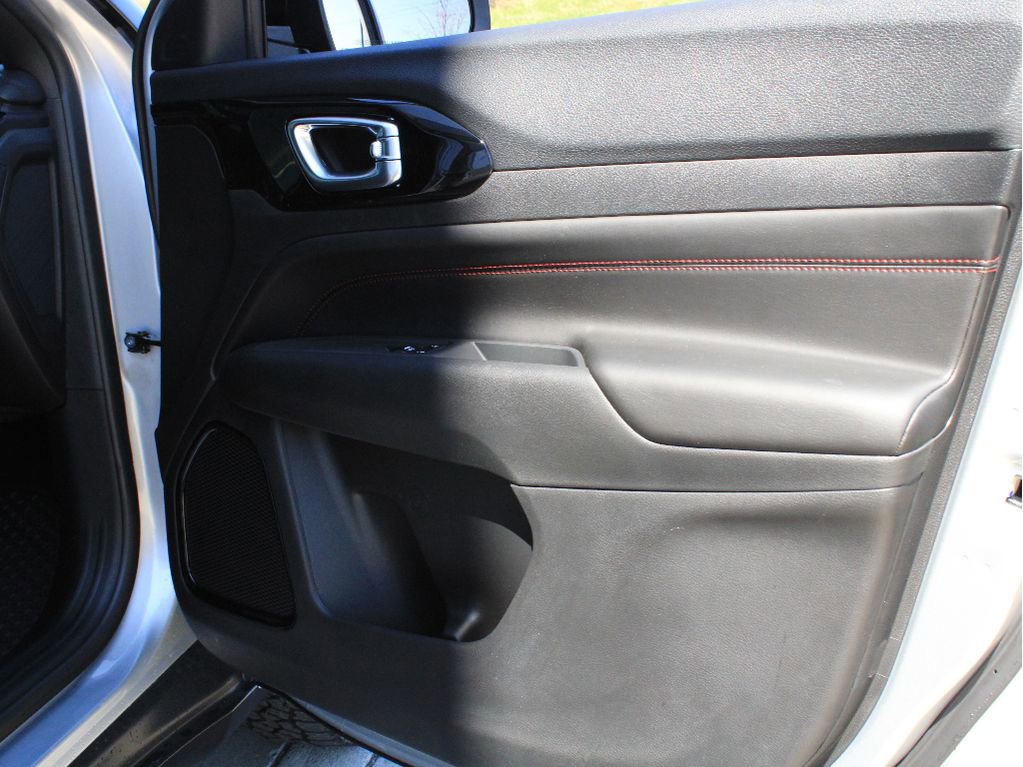 New 2026 Jeep Compass Trailhawk AWD/4WD image 23