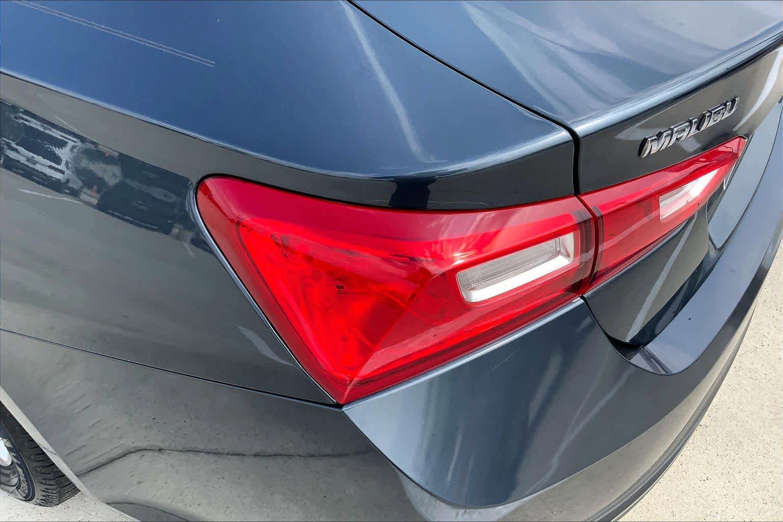 Used 2019 Chevrolet Malibu LS FWD image 27