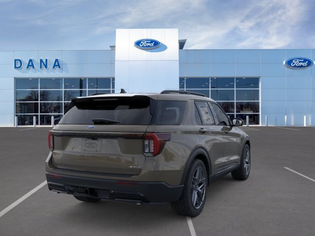 New 2026 Ford Explorer ST-Line w/ ST-Line Street Pack AWD/4WD image 8