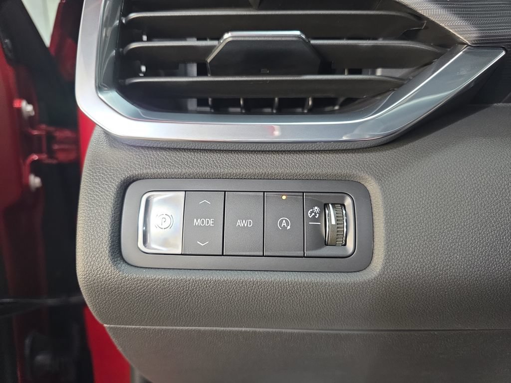 New 2026 GMC Acadia Elevation w/ Elevation Premium Package AWD/4WD image 30