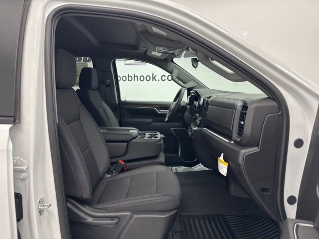 New 2026 Chevrolet Silverado 1500 LT image 32