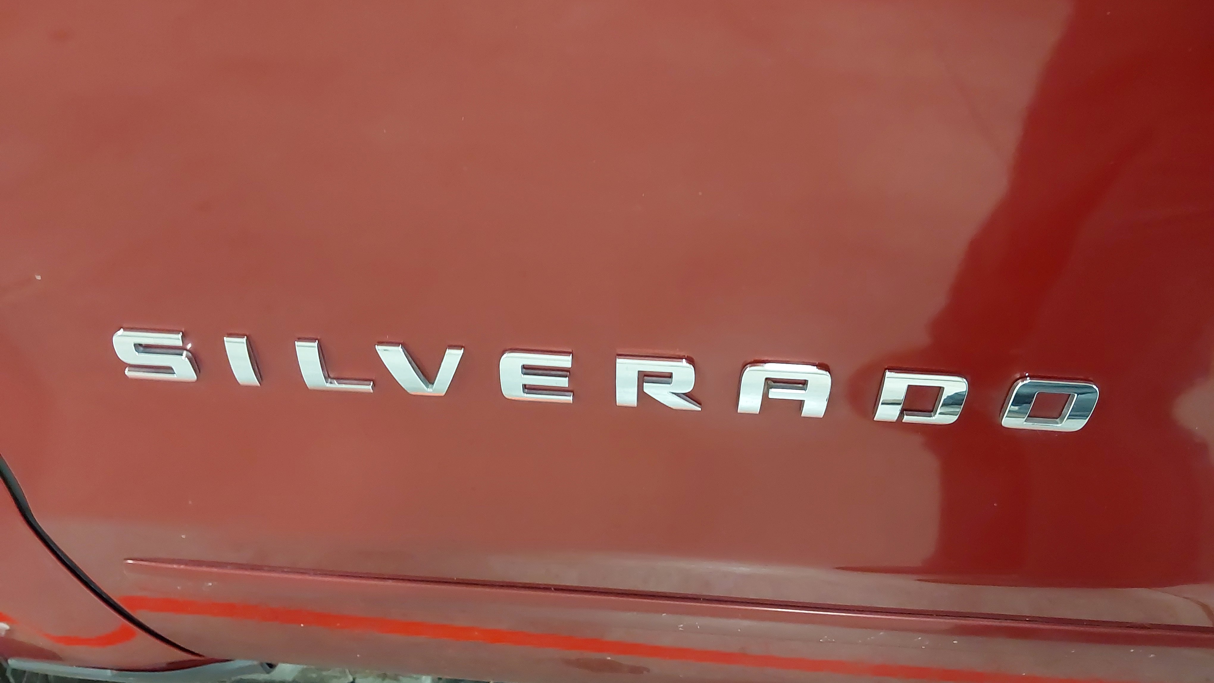 Used 2018 Chevrolet Silverado 1500 LT w/ All Star Edition image 32