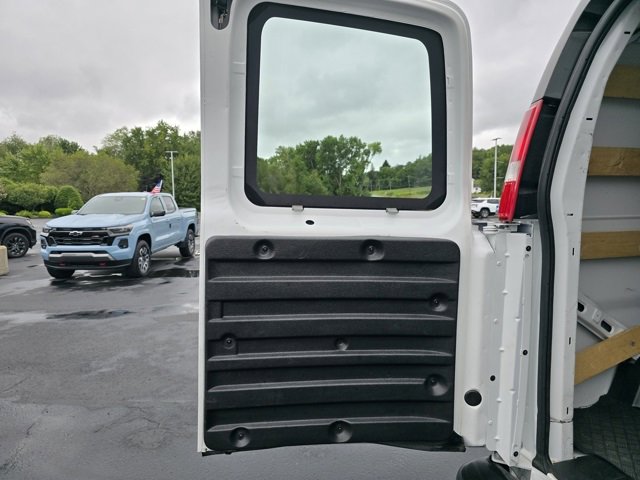 Used 2023 Chevrolet Express 2500 w/ Driver Convenience Package image 19