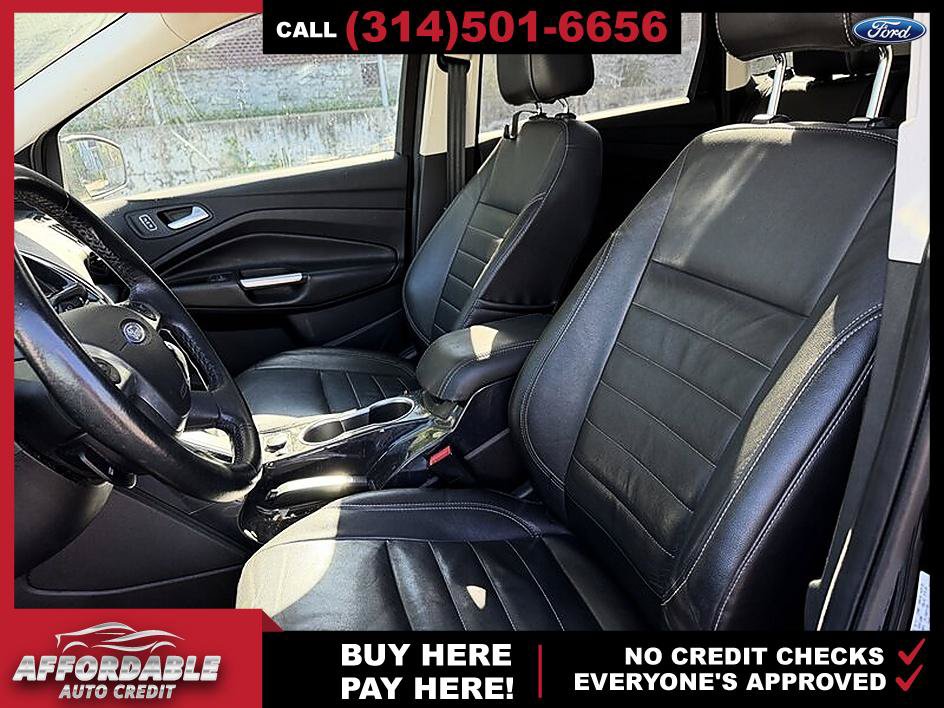 Used 2014 Ford Escape Titanium w/ Equipment Group 401A FWD image 10