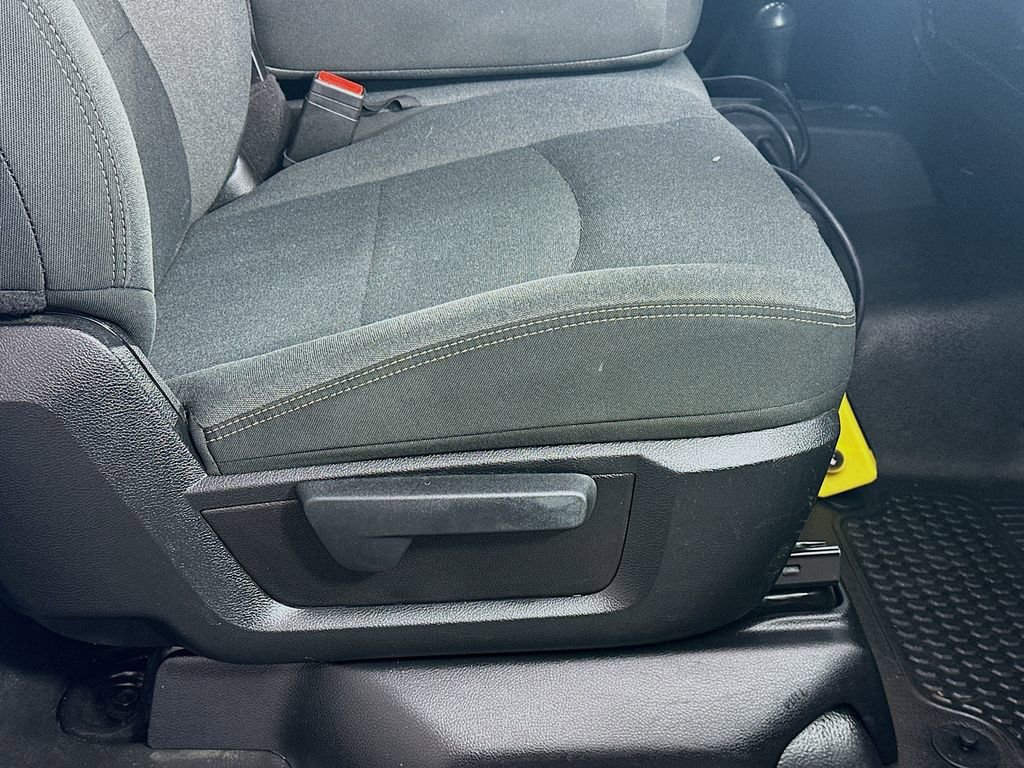 Used 2021 RAM 5500 Tradesman image 20