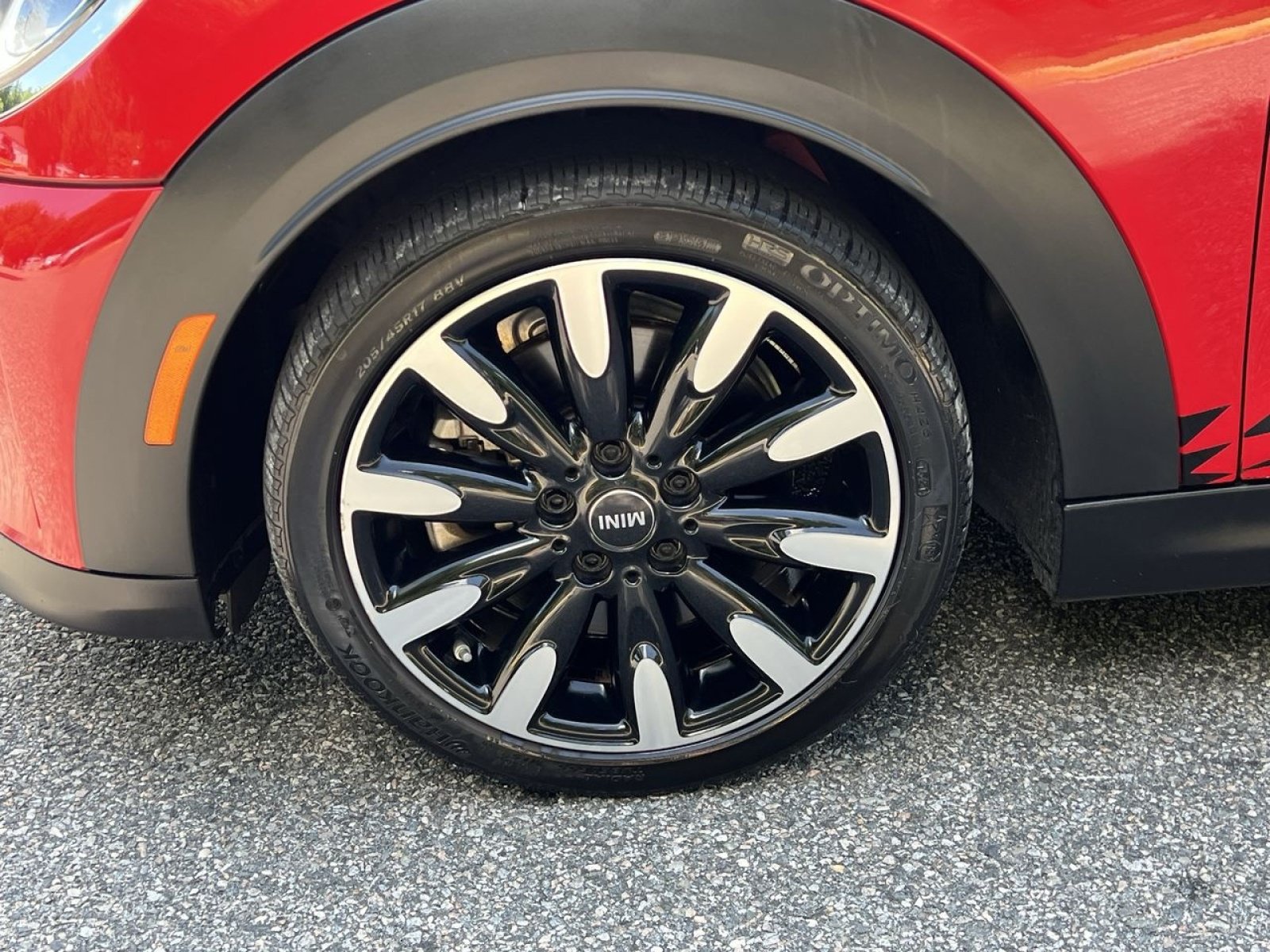 Used 2022 MINI Cooper S FWD image 9