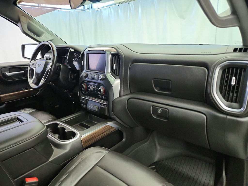 Used 2020 Chevrolet Silverado 1500 LT Trail Boss AWD/4WD image 28