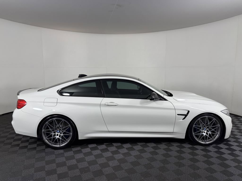 Used 2016 BMW M4 Coupe image 5
