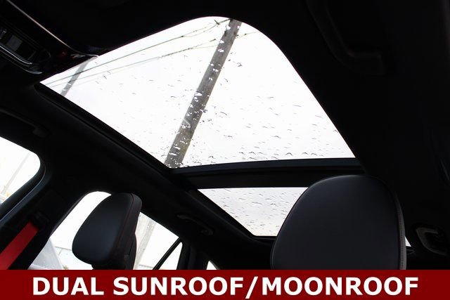 New 2025 Mercedes-Benz GLC 43 AMG 4MATIC image 21