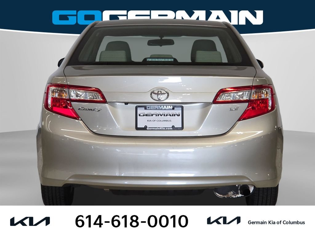 Used 2014 Toyota Camry LE FWD image 9