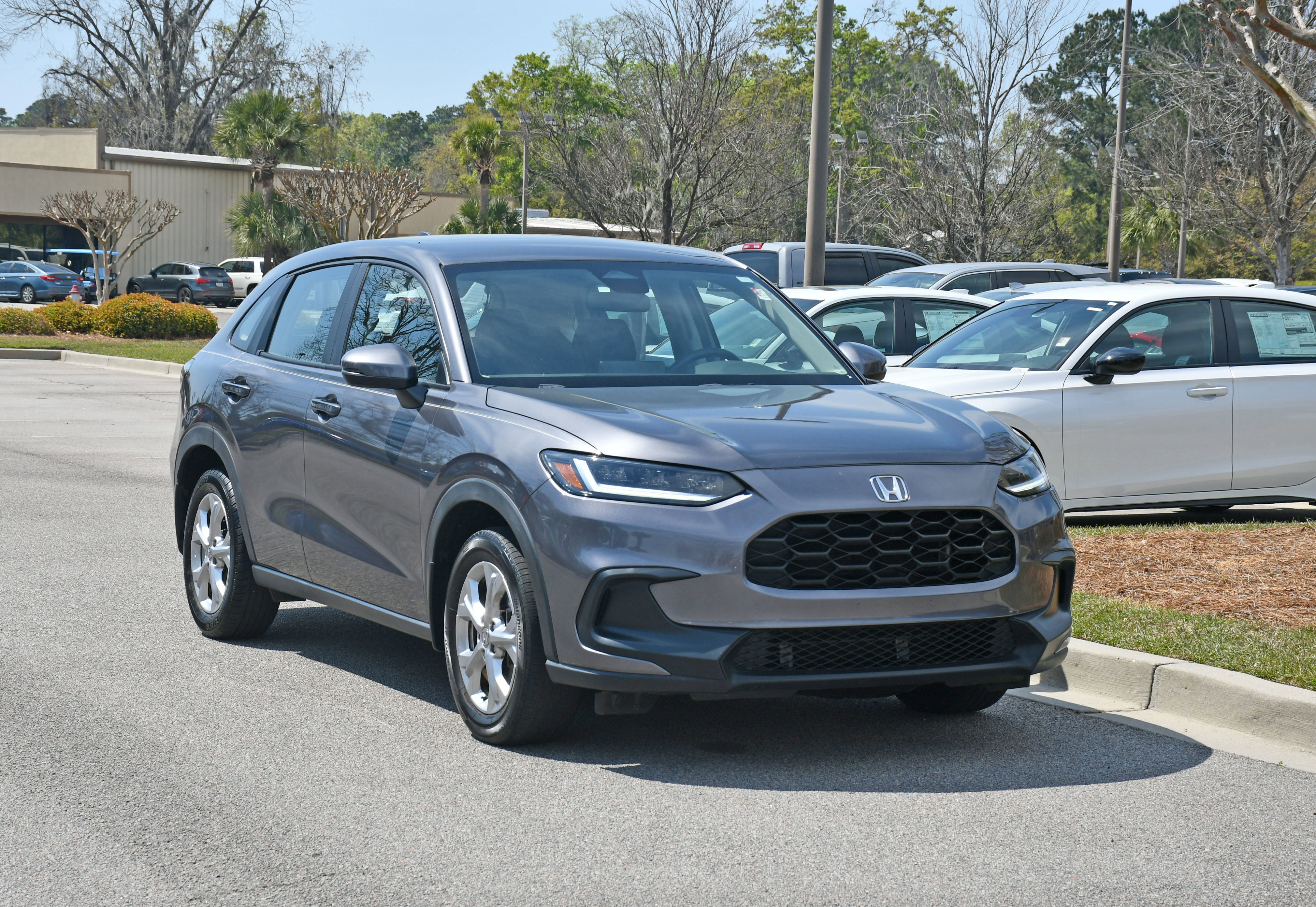 Used 2024 Honda HR-V LX image 6