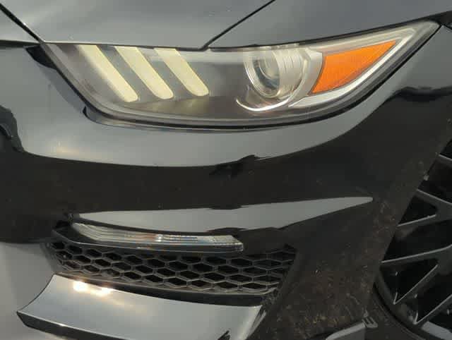 Used 2017 Ford Mustang GT Premium w/ GT Performance Package RWD image 11